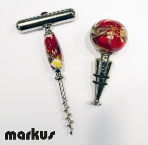 Set of Stopper and corkscrew red color